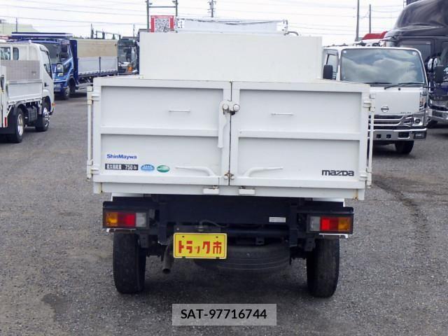 Mazda BONGO TRUCK 2018-05 8229101-6