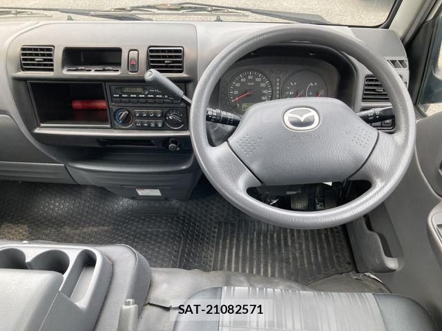 Mazda BONGO VAN 2017-09 1184378-5