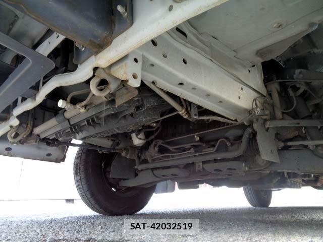 Mazda BONGO VAN 2017-03 1264294-16