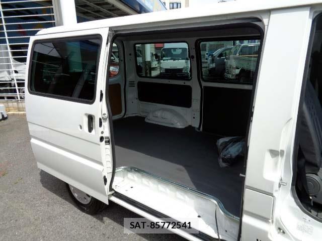 Mazda BONGO VAN 2021-03 6814089-9
