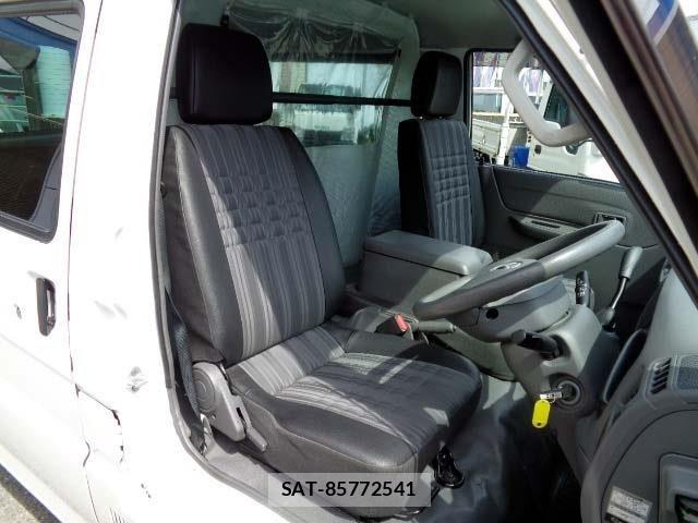 Mazda BONGO VAN 2021-03 6814089-4