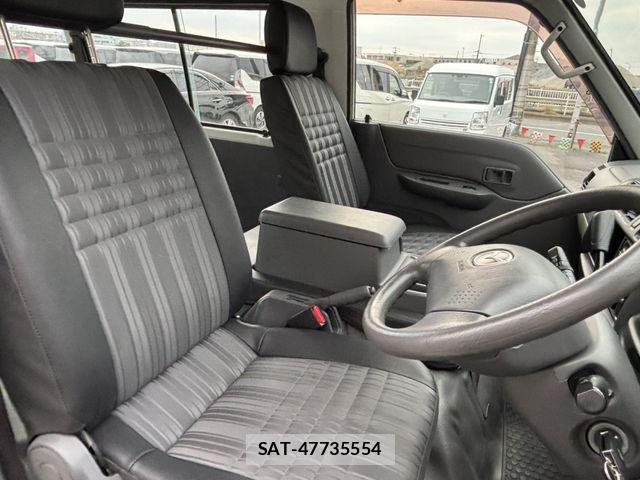 Mazda BONGO VAN 2019-06 7508280-3