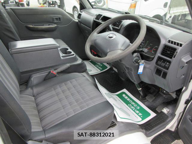 Mazda BONGO VAN 2016-03 7721674-13