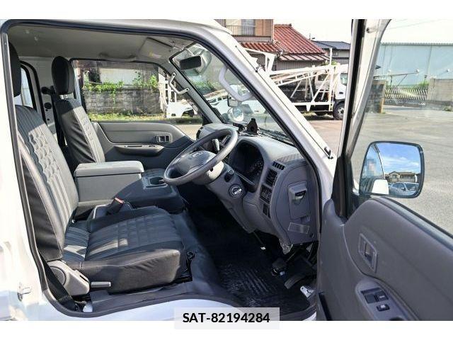 Mazda BONGO VAN 2019-10 7783143-10