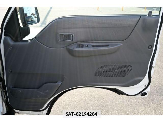 Mazda BONGO VAN 2019-10 7783143-16