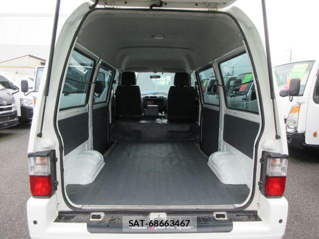 Mazda BONGO VAN 2018-04 8098359-18