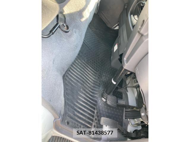 Mazda BONGO VAN 2017-07 8244754-15