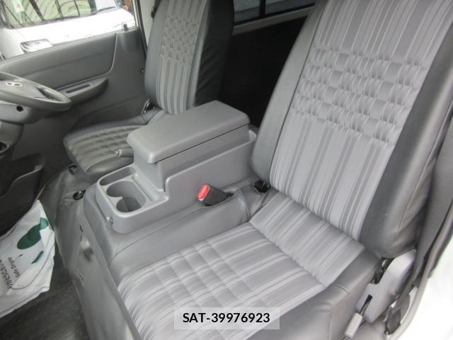 Mazda BONGO VAN 2019-03 8365009-13