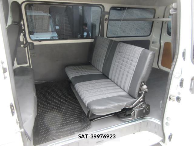 Mazda BONGO VAN 2019-03 8365009-14