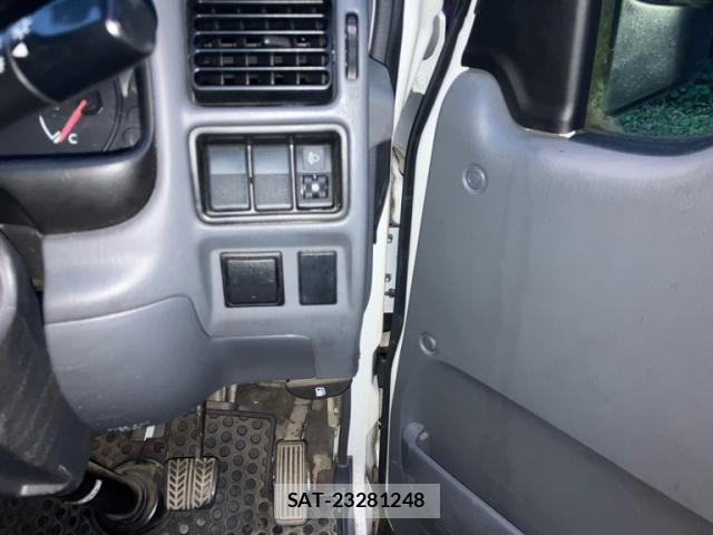 Mazda BONGO VAN 2018-08 8665884-14