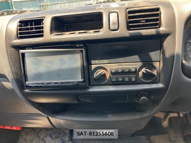 Mazda BONGO VAN 2016-02 8741012-14