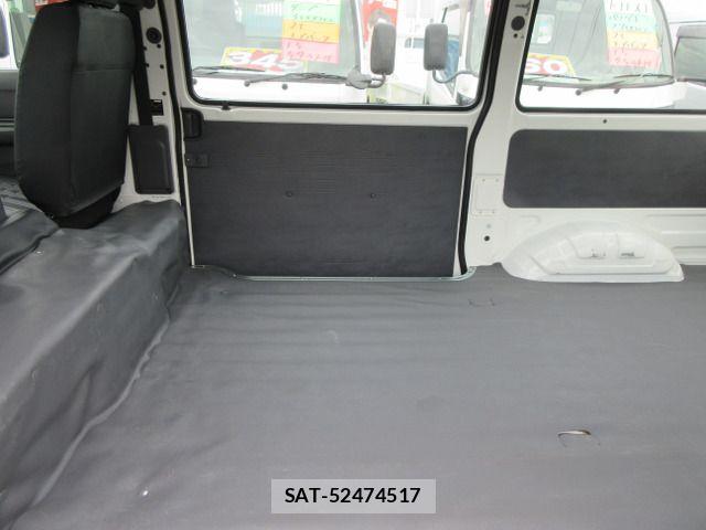 Mazda BONGO VAN 2020-10 8828127-15