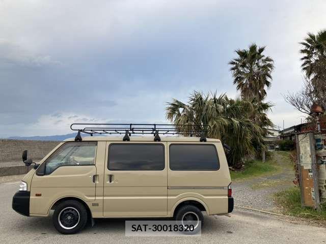 Mazda BONGO VAN 2006-01 874269-5