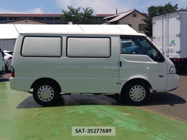 Mazda BONGO VAN 2018-03 1584754-4