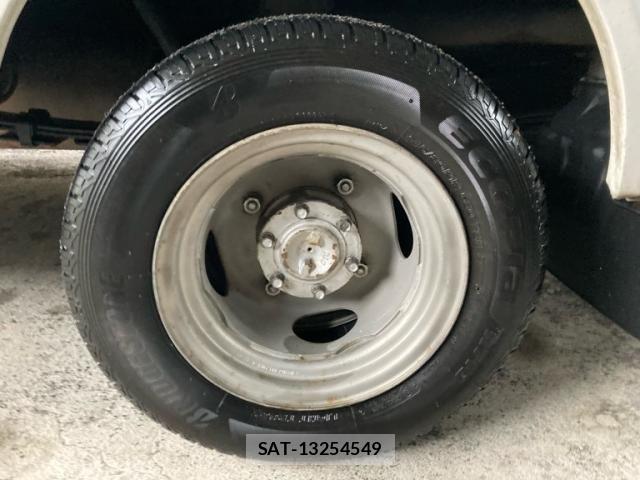 Mazda BONGO VAN 2007-05 7215637-10