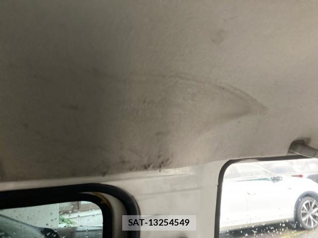Mazda BONGO VAN 2007-05 7215637-15