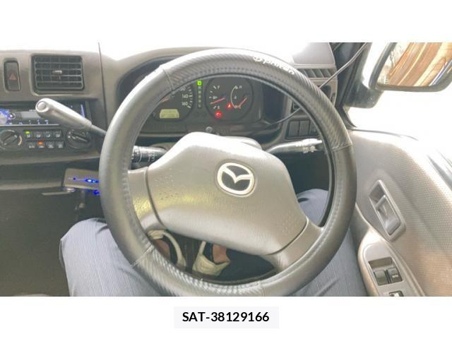 Mazda BONGO VAN 2010-09 7783144-10