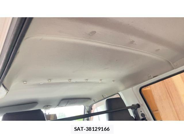 Mazda BONGO VAN 2010-09 7783144-23