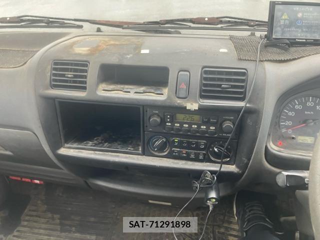 Mazda BONGO VAN 2007-07 7902365-9