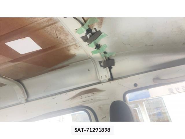 Mazda BONGO VAN 2007-07 7902365-18