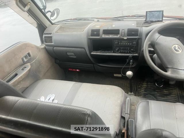Mazda BONGO VAN 2007-07 7902365-6