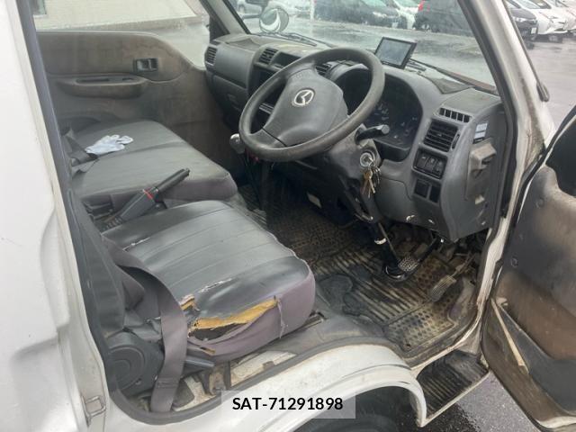 Mazda BONGO VAN 2007-07 7902365-7