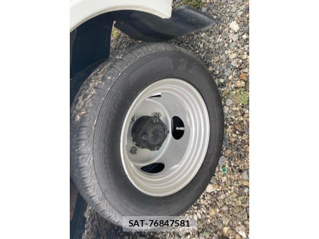 Mazda BONGO VAN 2009-12 8411497-2