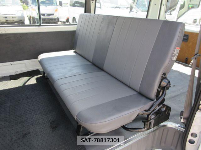 Mazda BONGO VAN 2012-09 8457119-15