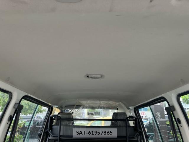 Mazda BONGO VAN 2011-07 8685258-12