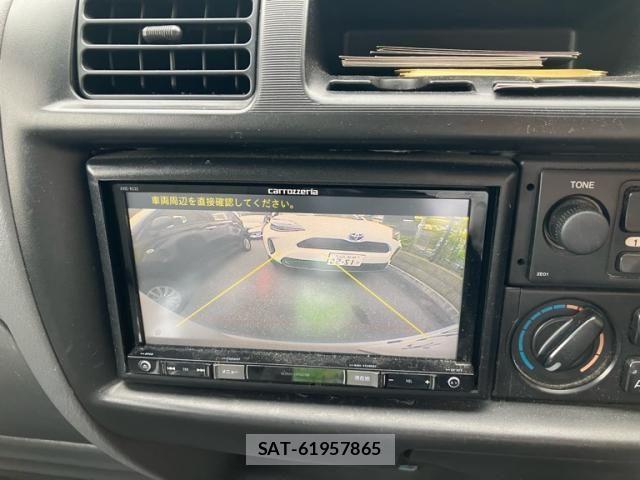 Mazda BONGO VAN 2011-07 8685258-22