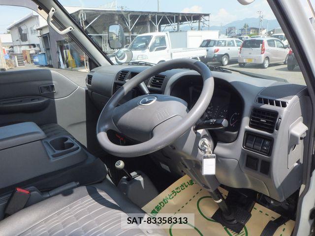 Mazda BONGO VAN 2016-05 1235223-13