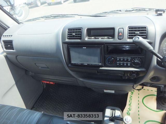 Mazda BONGO VAN 2016-05 1235223-20