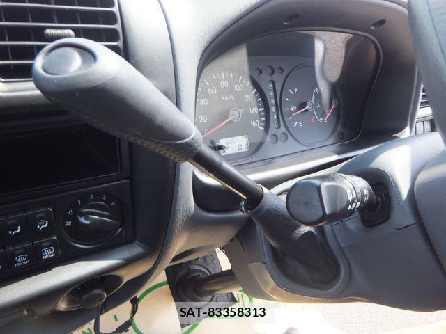 Mazda BONGO VAN 2016-05 1235223-21