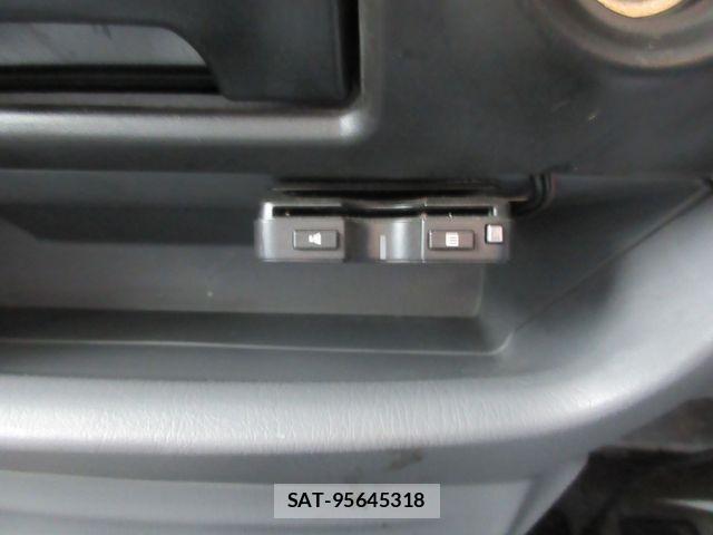 Mazda BONGO VAN 2019-07 1290333-5