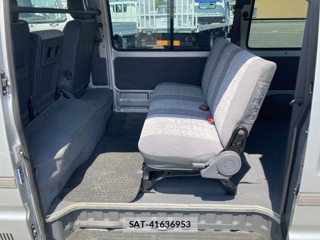 Mazda BONGO VAN 2009-02 1305603-10