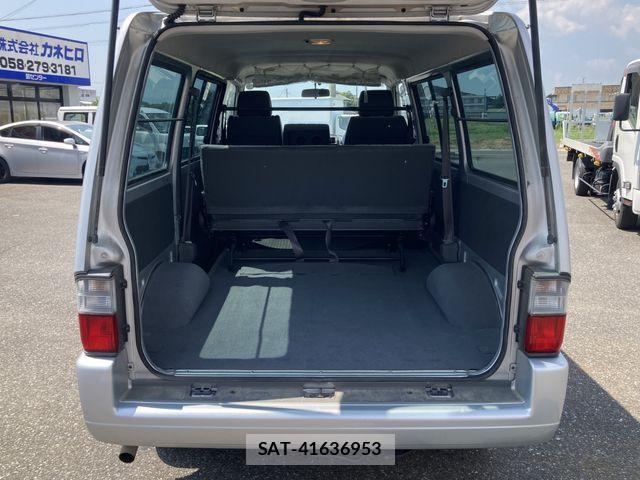 Mazda BONGO VAN 2009-02 1305603-11