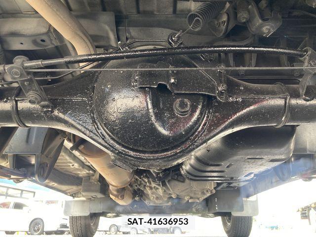 Mazda BONGO VAN 2009-02 1305603-19