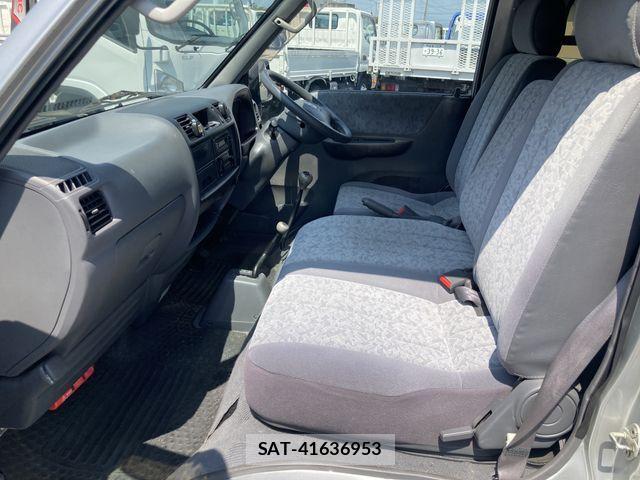 Mazda BONGO VAN 2009-02 1305603-7