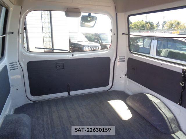 Mazda BONGO VAN 2017-03 6670646-11