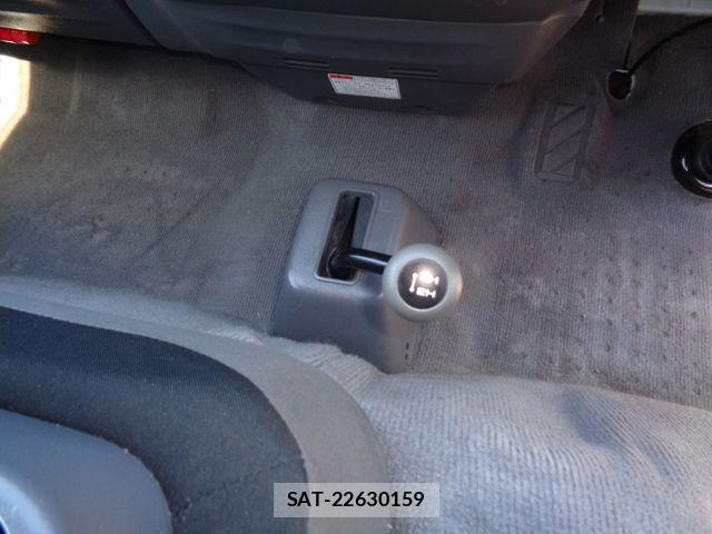 Mazda BONGO VAN 2017-03 6670646-19