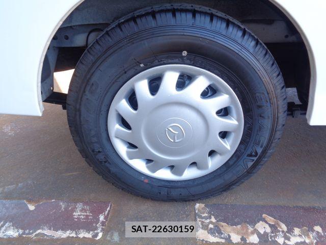 Mazda BONGO VAN 2017-03 6670646-21