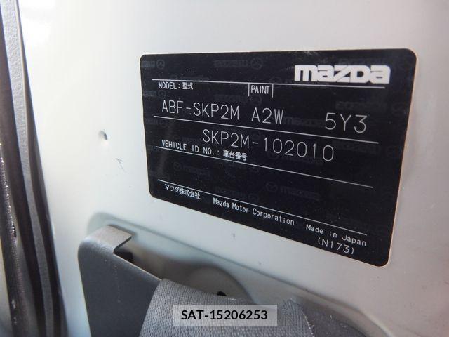 Mazda BONGO VAN 2012-06 6814098-29