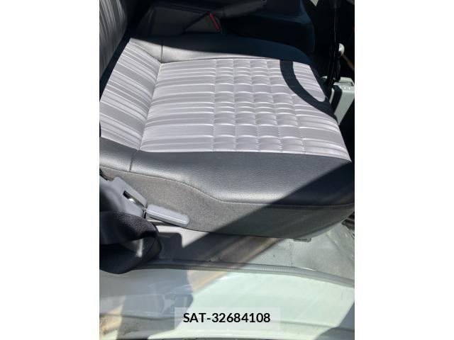 Mazda BONGO VAN 2018-09 7391548-15