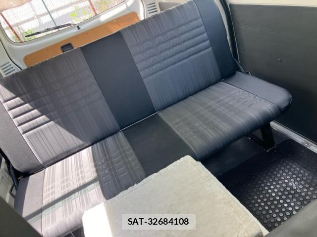 Mazda BONGO VAN 2018-09 7391548-17