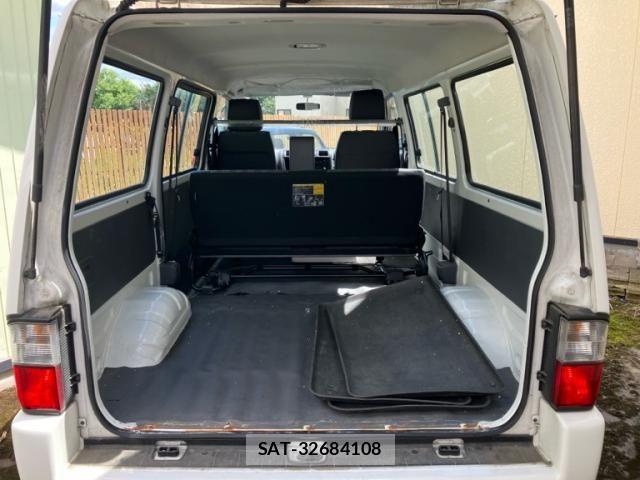 Mazda BONGO VAN 2018-09 7391548-18