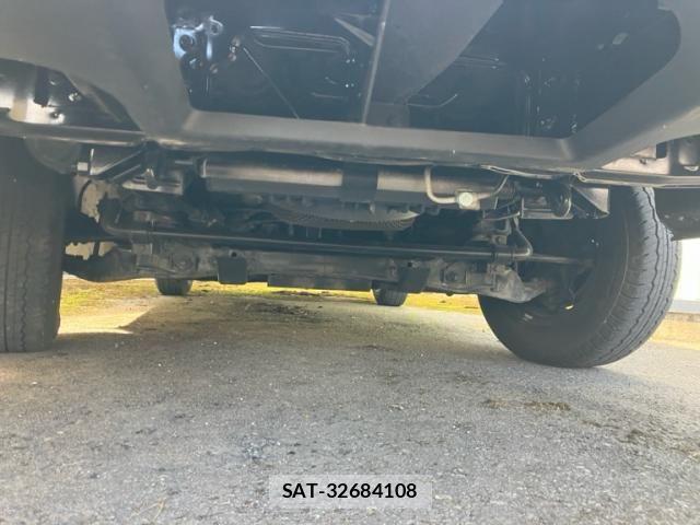 Mazda BONGO VAN 2018-09 7391548-1