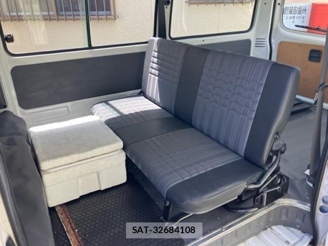 Mazda BONGO VAN 2018-09 7391548-21