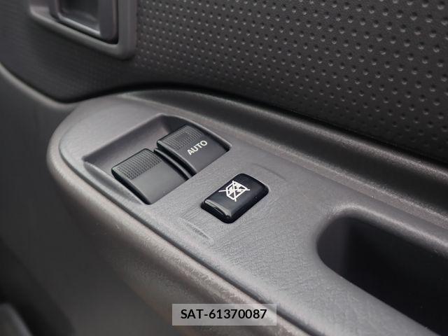 Mazda BONGO VAN 2020-05 7615334-12