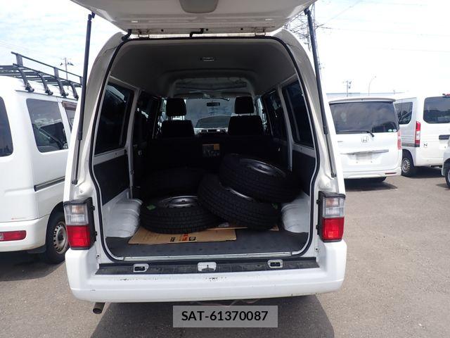 Mazda BONGO VAN 2020-05 7615334-18