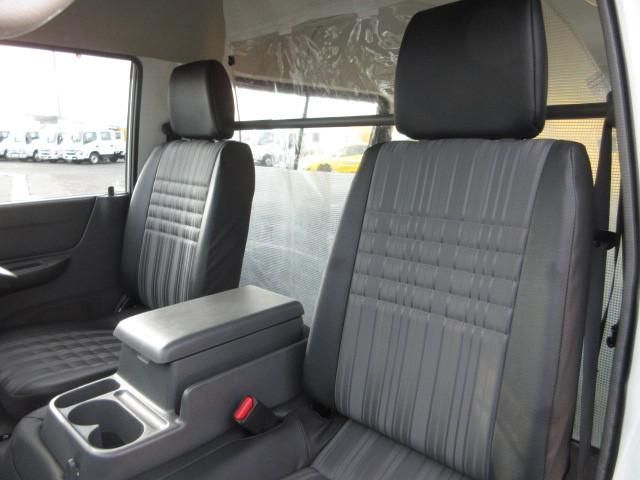 Mazda BONGO VAN 2019-03 7709917-20